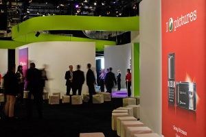 070301_sonyericsson_06